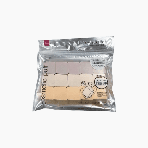 Daiso Makeup Sponge15 pcs - Diamond shape